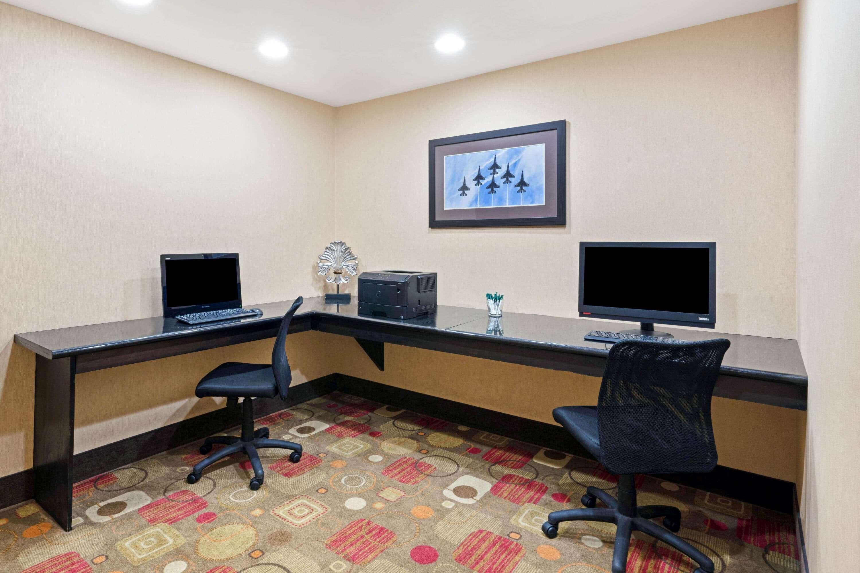 La Quinta By Wyndham Stillwater -University Area Εξωτερικό φωτογραφία