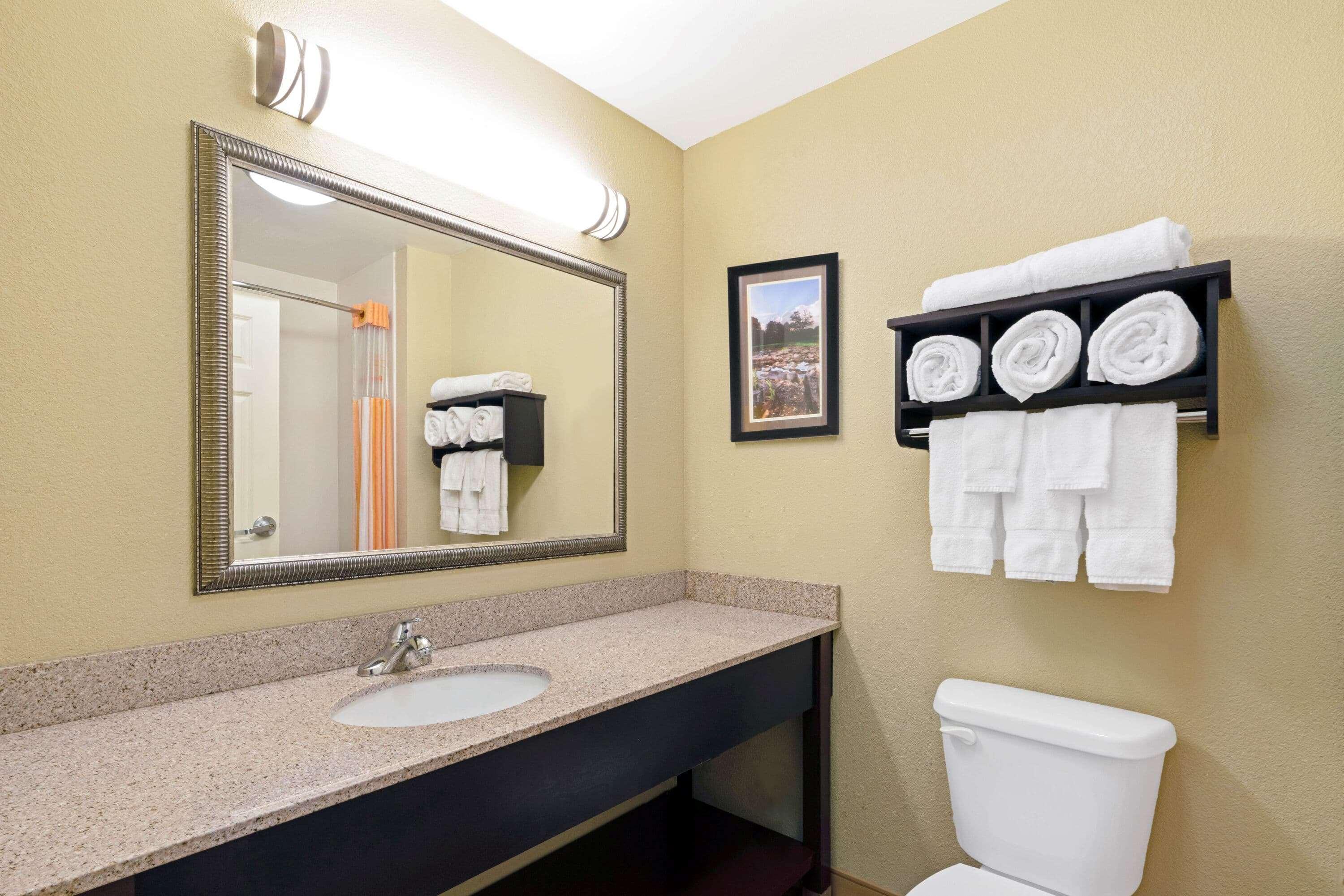 La Quinta By Wyndham Stillwater -University Area Εξωτερικό φωτογραφία
